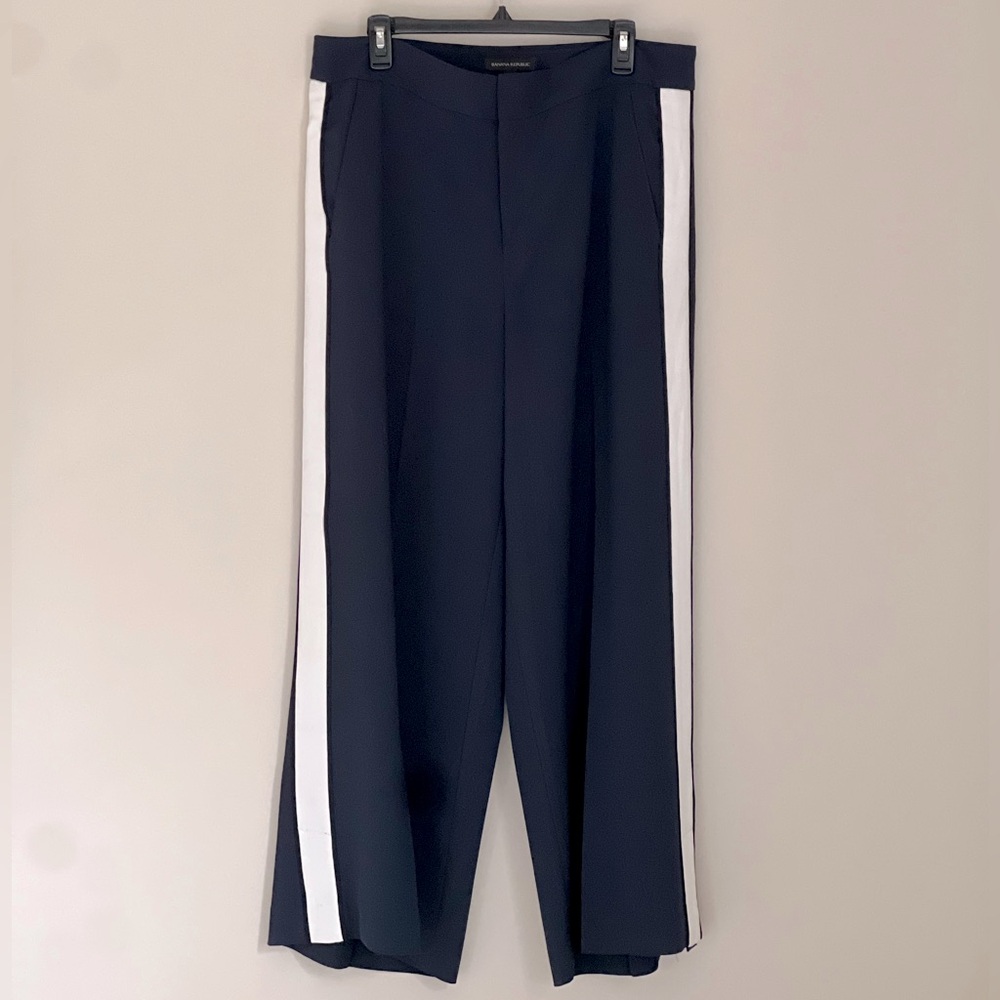 Banana Republic
